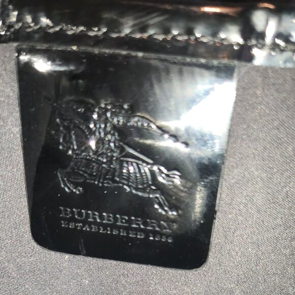 Burberry Tote/Shoulder Bag with removable pouch & Dust Bag All Authentic - Picture 9 of 12